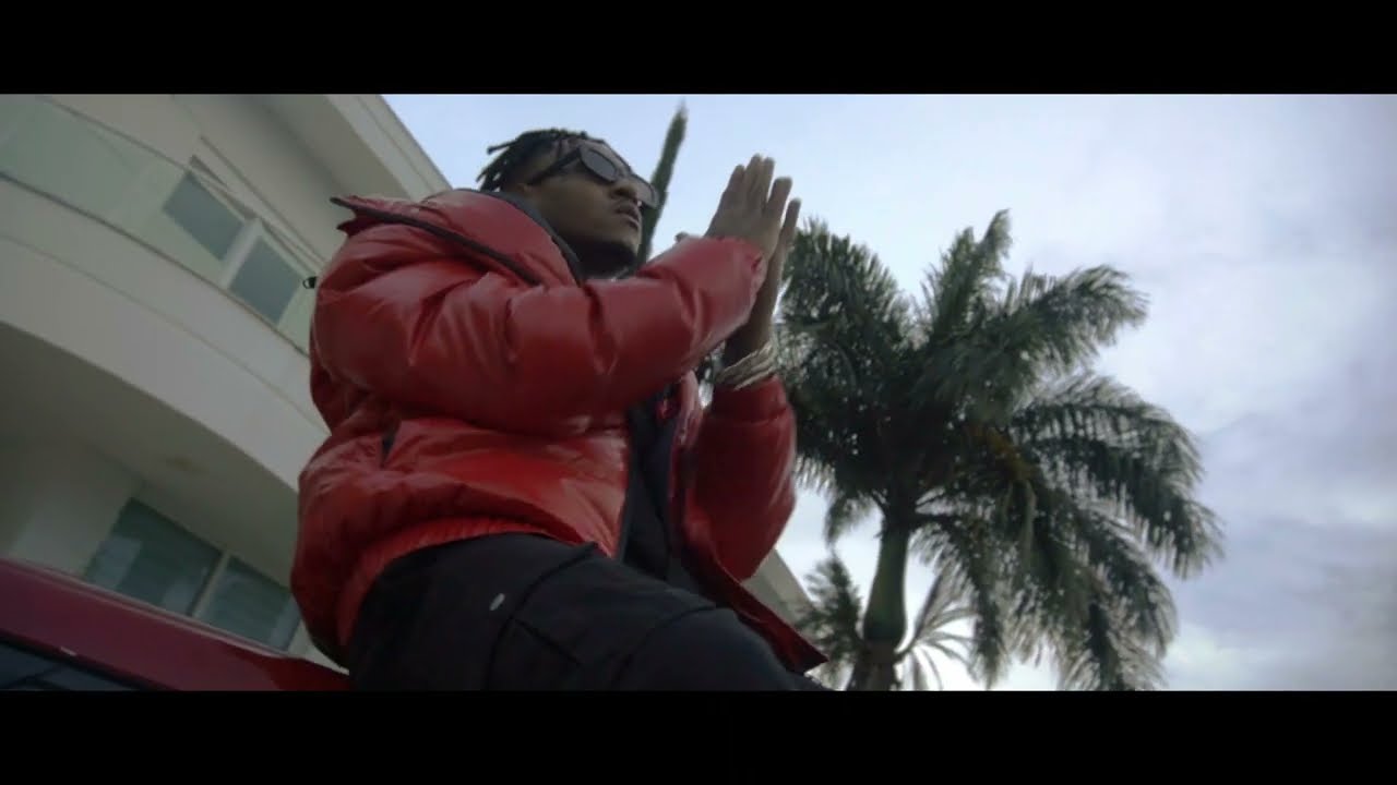 YOUNG DI - CHUVA DE GL&Oacute;RIA (Prod. Stein)