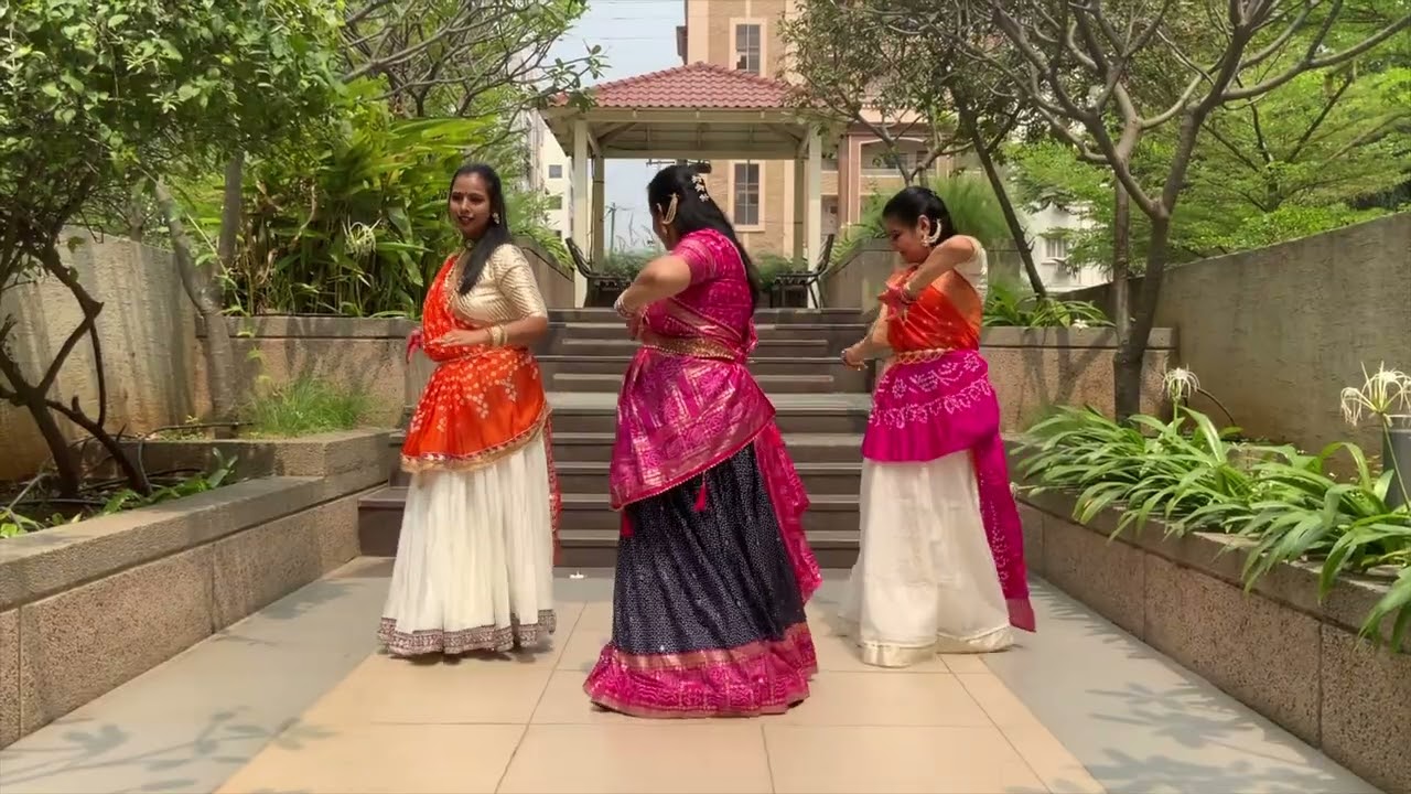 Colorful Grooves: Trio Holi Dance by Pallavi, Pooja, Lucky