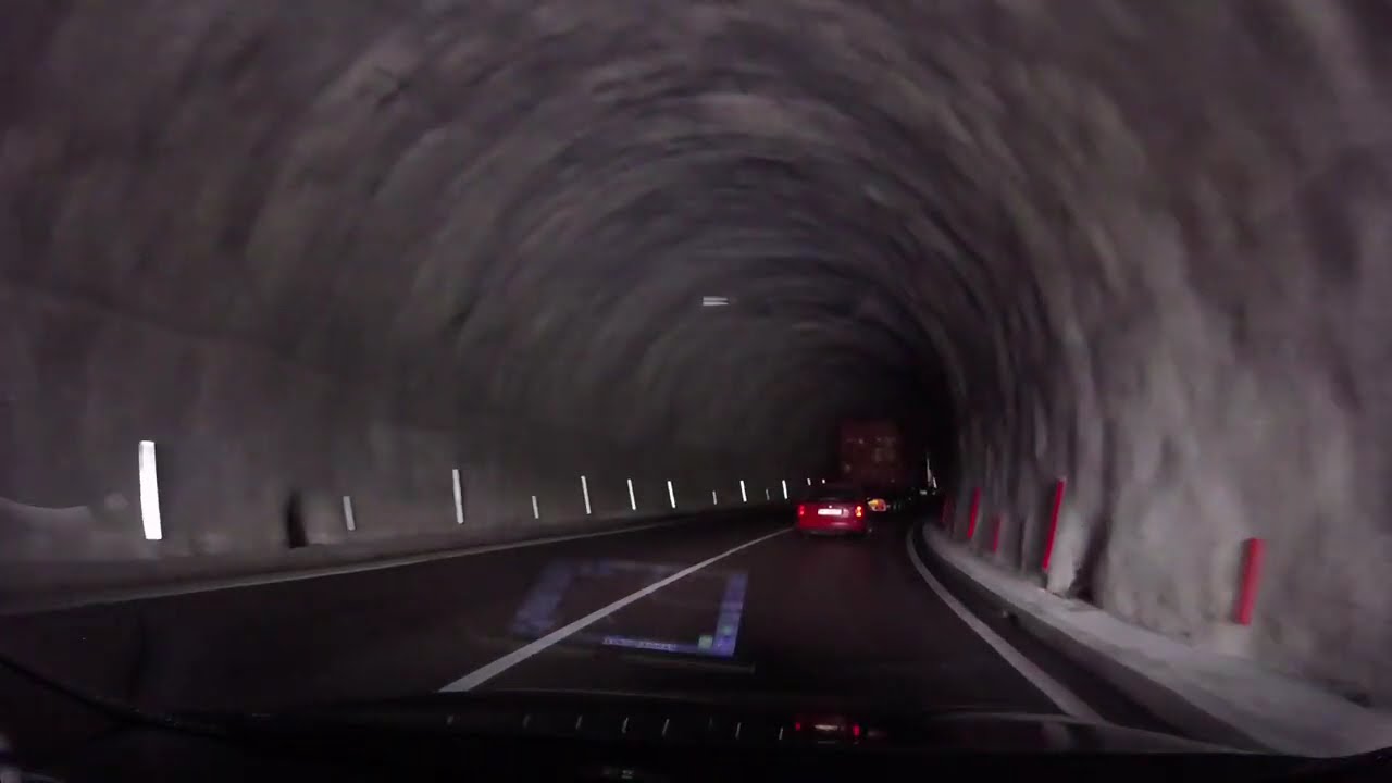 Voznja kroz kanjon Morace i Podgoricu do tunela Sozina i izlazak na Sutomore