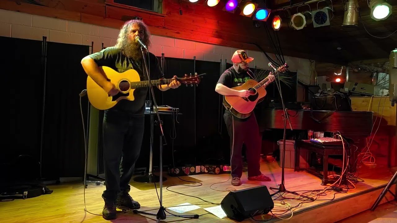 Tony Fitting and Zach King - Ain't no sunshine by Bill Withers #livemusic #music #singer