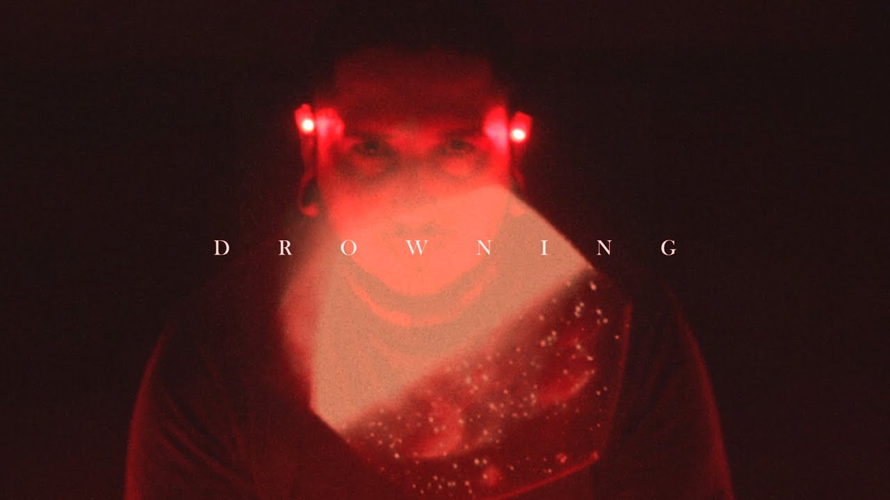 Berna - Drowning (Official Music Video)