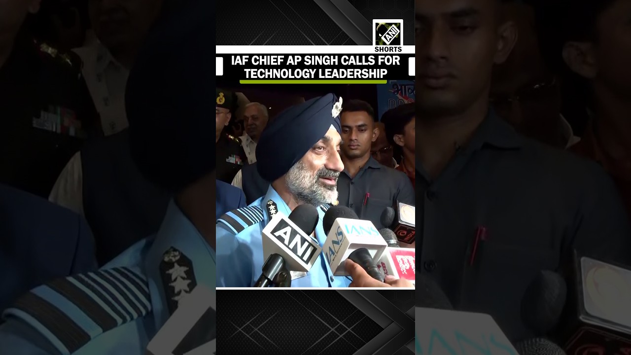 IAF Chief AP Singh Praises PHDCCI for Uniting Govt, Industry & R&D, Calls for Tech Leadership