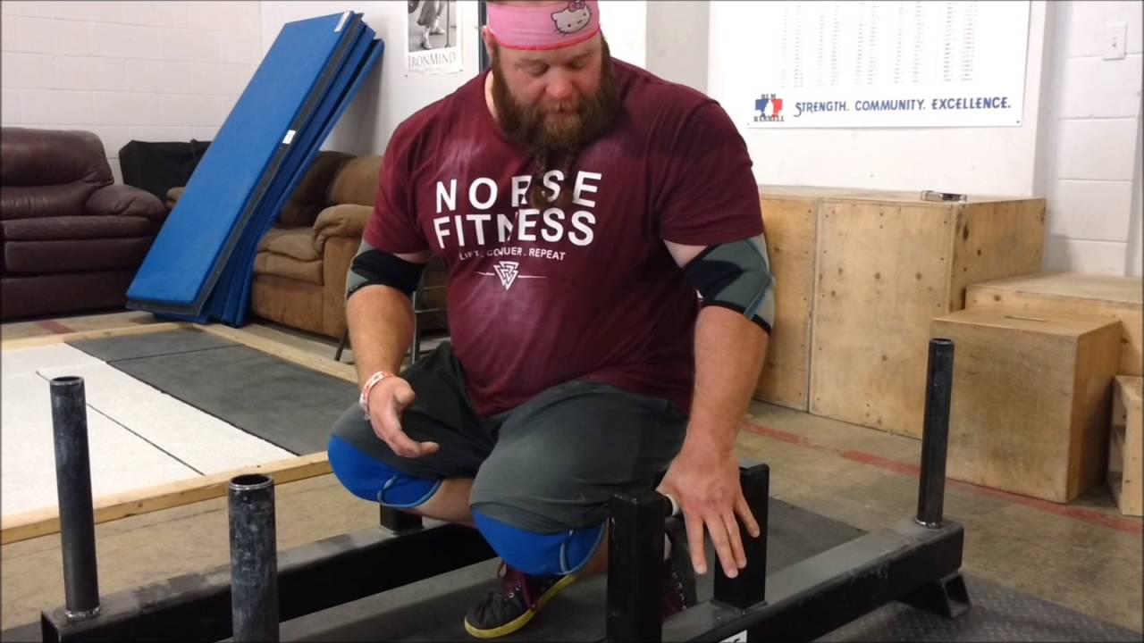 Strongman Chris Davies How to Farmers Walk