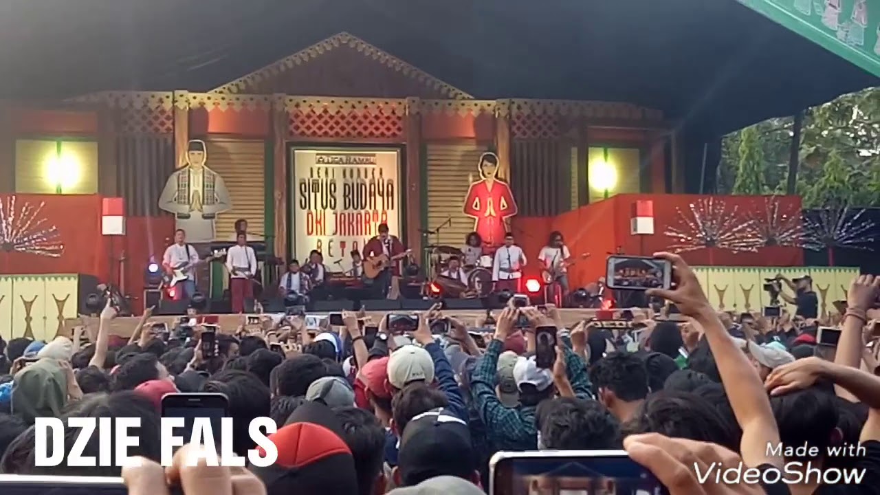 Konser iwan fals situs budaya betawi ( surat buat wakil rakyat)