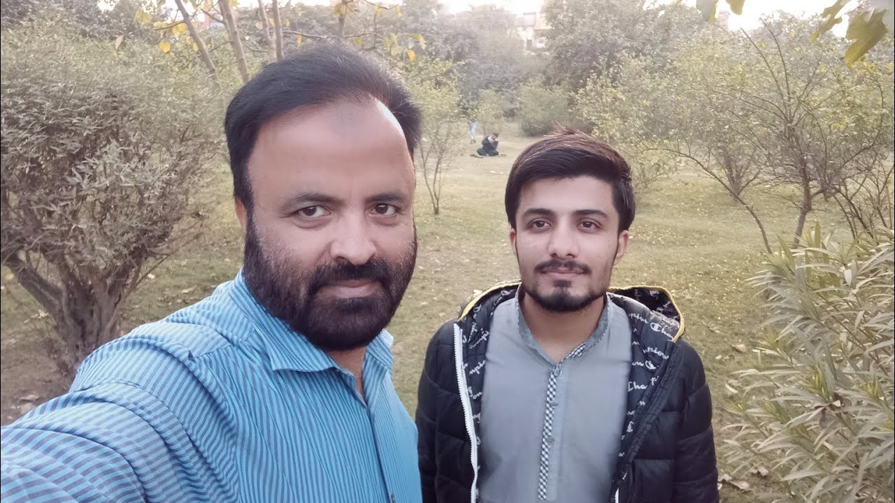 Travel 🧳 Lahore City centre Pakistan 🇵🇰👍 Very nice Food,, Love Lahore City