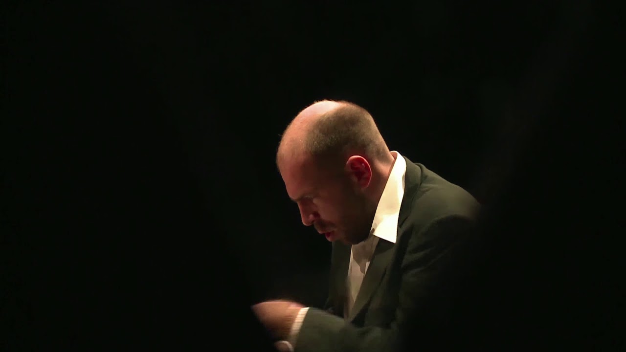 Schönberg   Walzer op 23 no 5   Andrei Korobeinikov