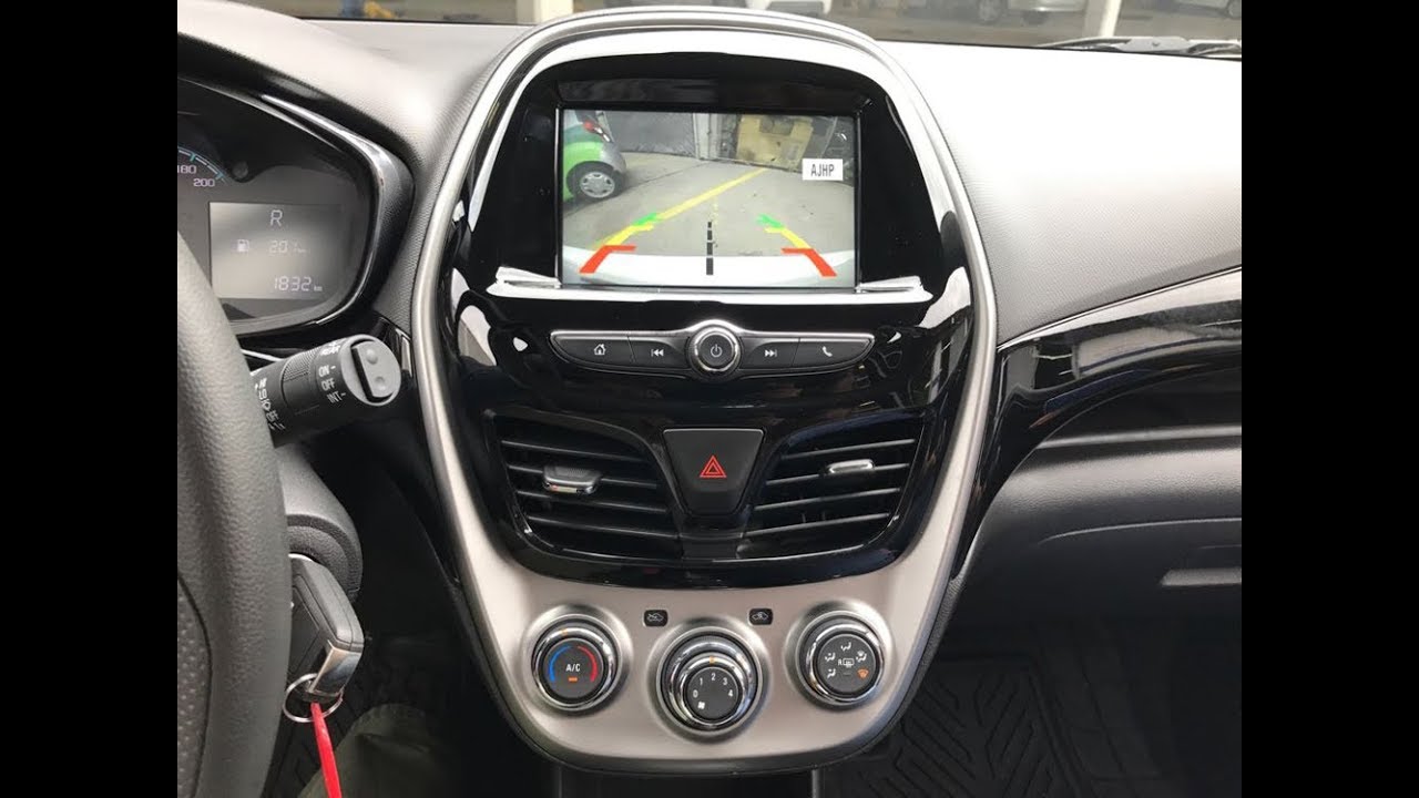 instalacion De Camara De Reversa Para Chevrolet Spark NG 2016 2018