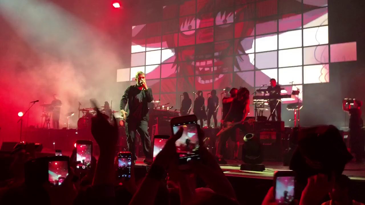 Rhinestone Eyes (Gorillaz Chile 2018)