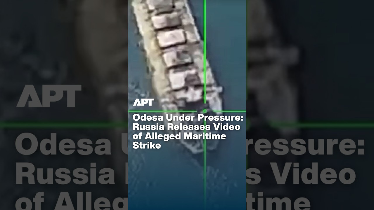 Russia Shows Missile Strike Footage &mdash; Claims Ukraine-Linked Ships Were Hit | APT