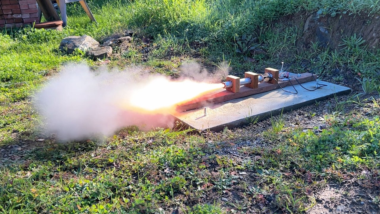 40mm I220 KNSB rocket motor static test technical short