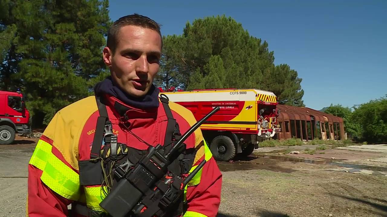 Les sapeurs-sauveteurs, face aux flammes [1/2]