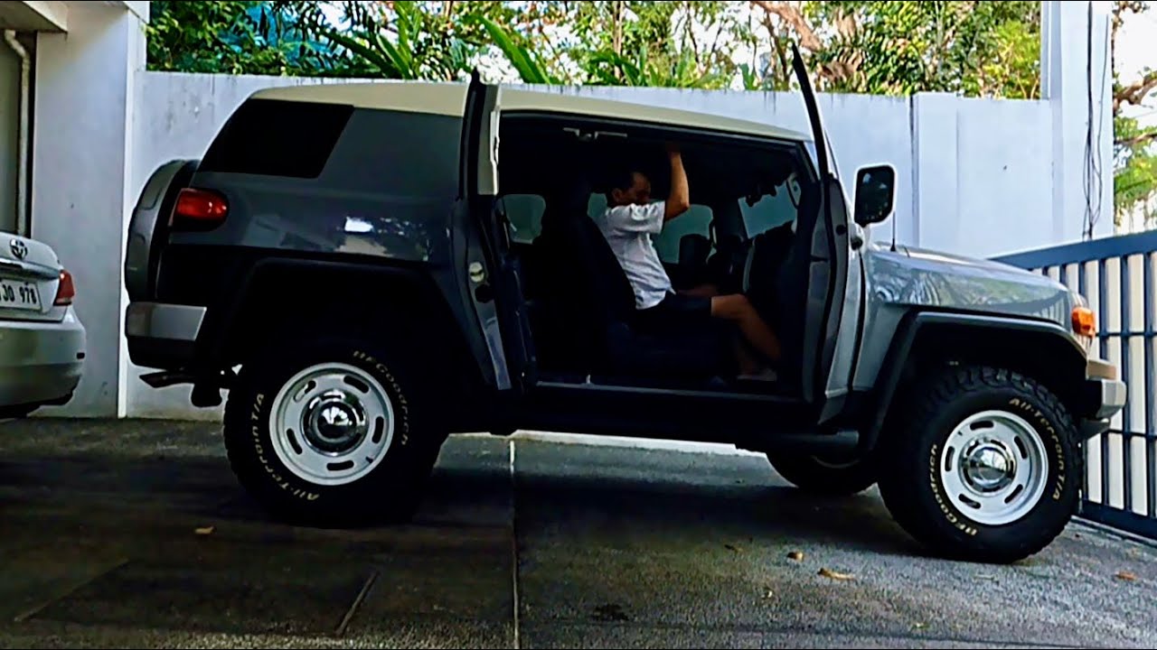 Might as well …passenger seat spacer install on the FJ Cruiser #igosurg #fjcruiser 