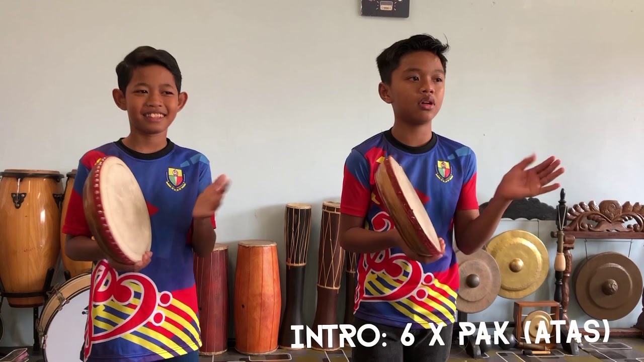 Demo Kompang Perarakan: Melalu, Menyilang, Meningkah (Satu Per Satu)