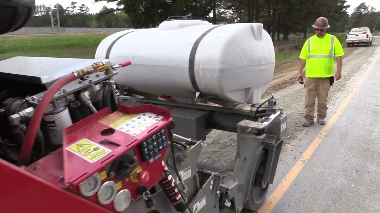 Asphalt Zipper - AZ 720i with Accu Trak™