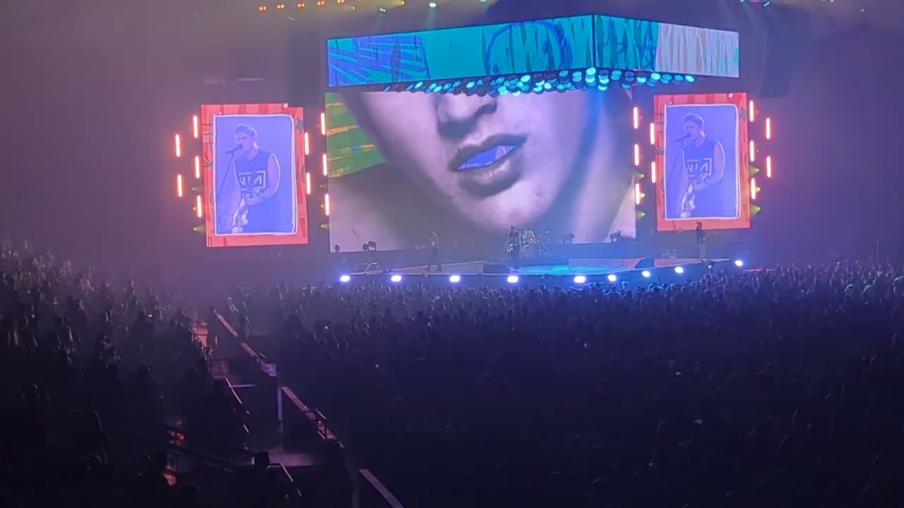 Busted - Loser Kid  (10/10/25 Newcastle Utilita Arena)