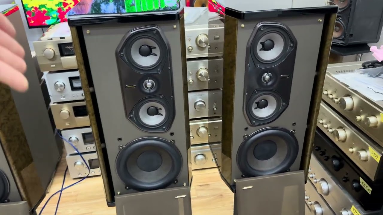 Giao lưu đầu năm loa bose 464 giá cực tốt. Zalo:0961.88.68.63