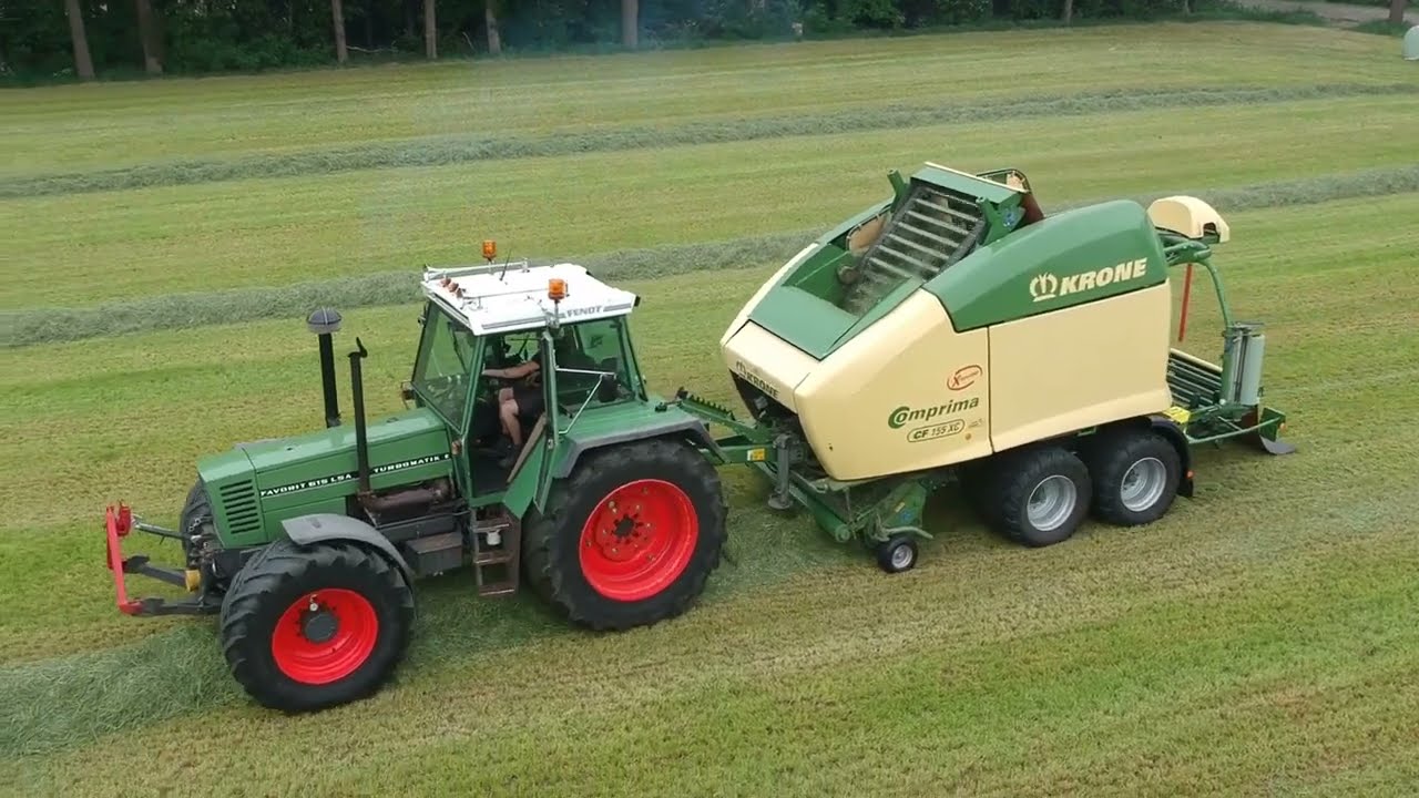Fendt 615 LSA - Krone Comprima CF 155 XC