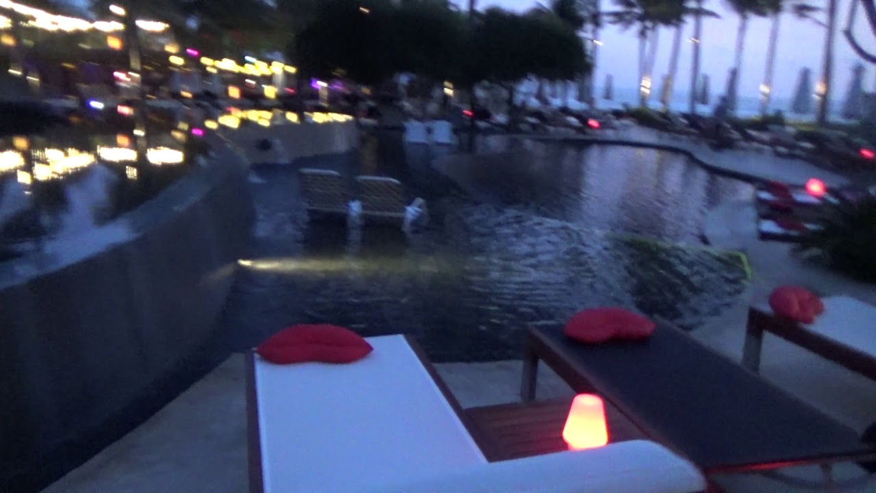 W HOTEL  SEMINYAK, Bali, Indonesia 09/2018