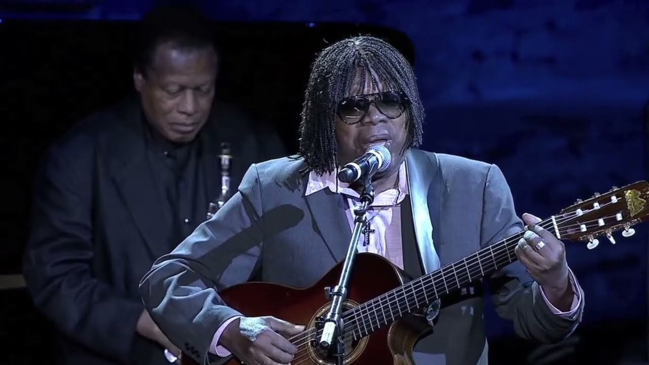 Milton Nascimento, Esperanza Spalding, Wayne Shorter, Herbie Hancock - Travessia