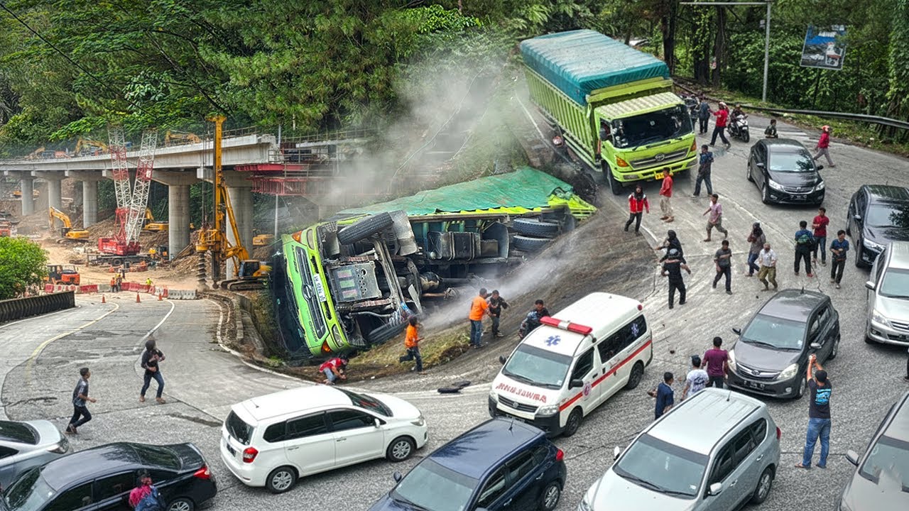 INNALILLAHI !!! KABAR DUKA SEKARANG INI, Sitinjau Lauik Mengganas Insiden Truk Di Area Berbahaya