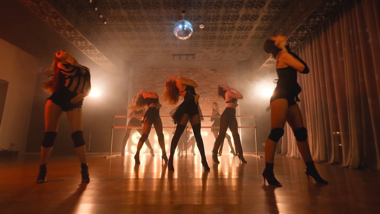 Christina Aguilera - Express | Choreo by @sofa_soffit (2022)