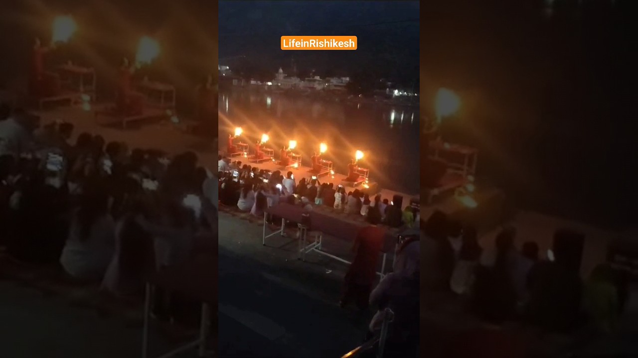 Ganga ji ki Aarti 🙏 #rishikesh #ramjhula #shatrughanghat  #youtubeshorts #shortsvideo
