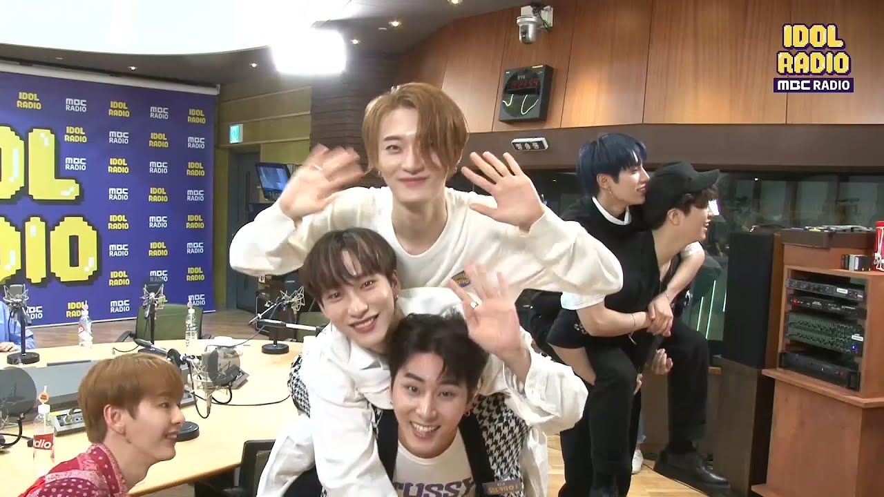 [IDOL RADIO] DJ팀 벌칙! 영재와 영케이의 어부바~ 20200522