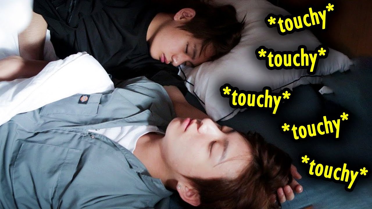VKOOK being touchy with each other 🤭
