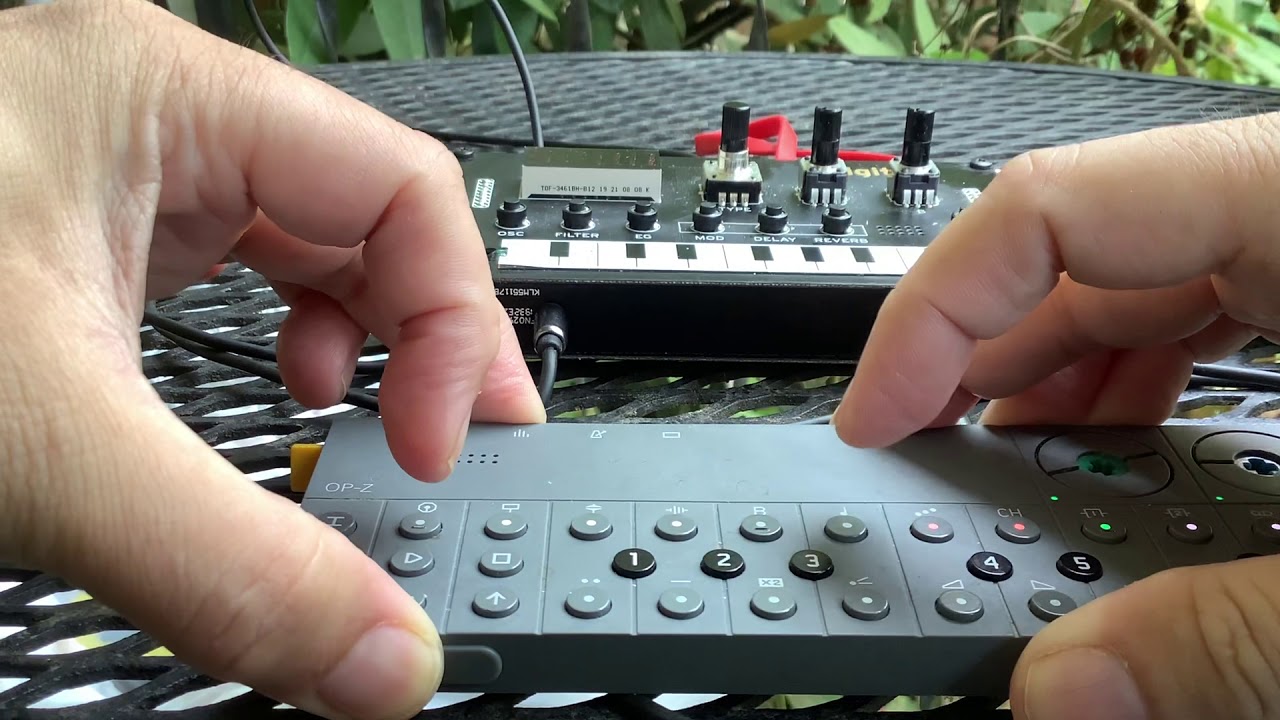 Korg NTS-1 and OP-Z are friends