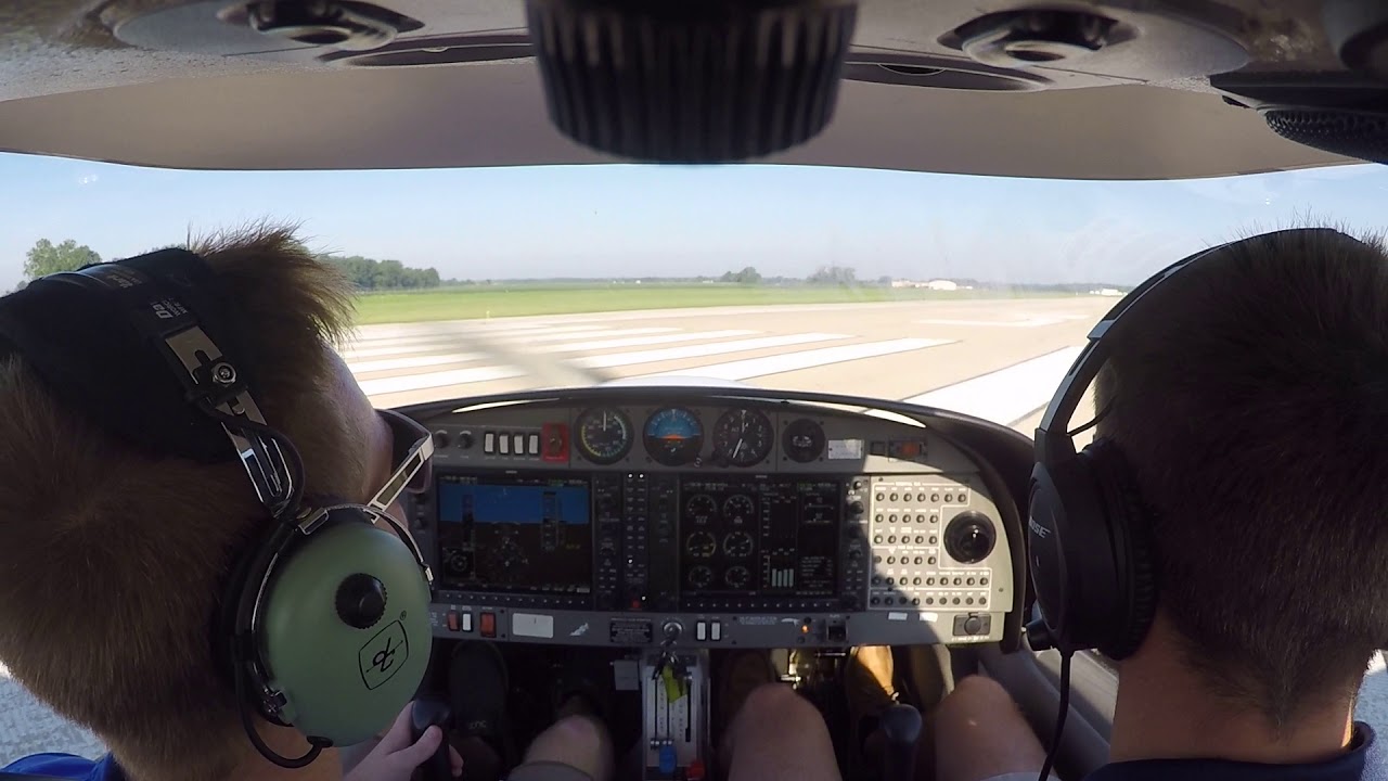 DA 40 Takeoff Before and after takeoff