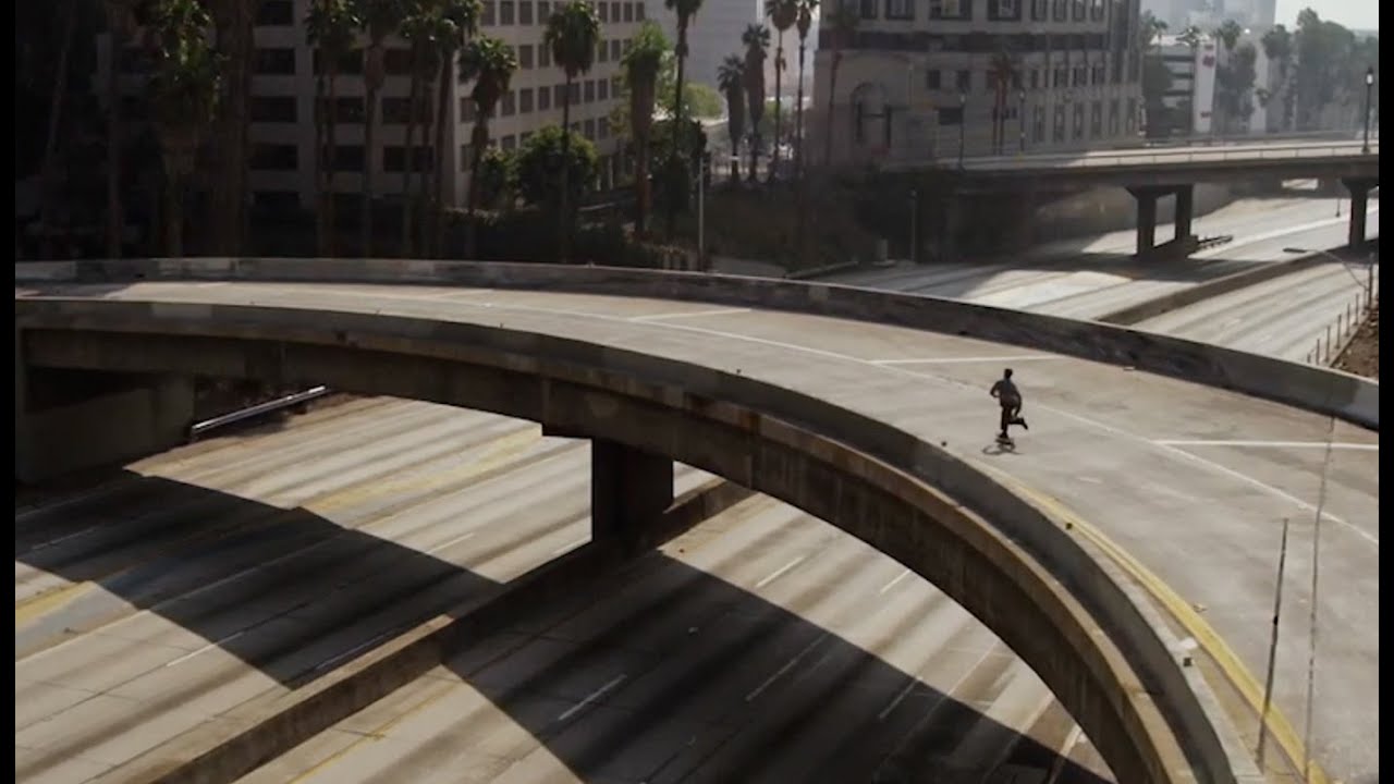 Skating In An Empty Los Angeles | Urban Isolation