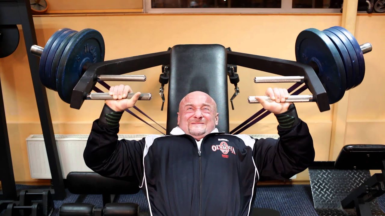 Robert Piotrkowicz, trening klatki piersiowej. Teoria + Praktyka