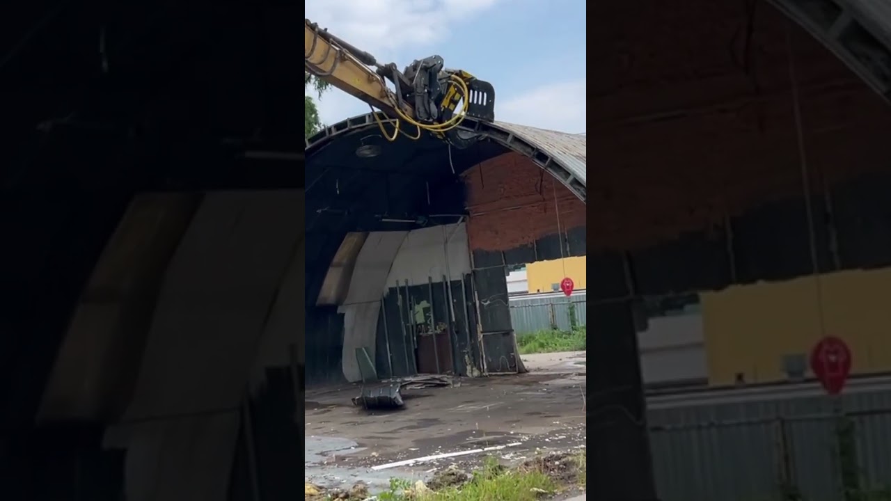 Power & Precision: MB-G600 Sorting Grapple in Action #mbcrusher #grapple  #excavator