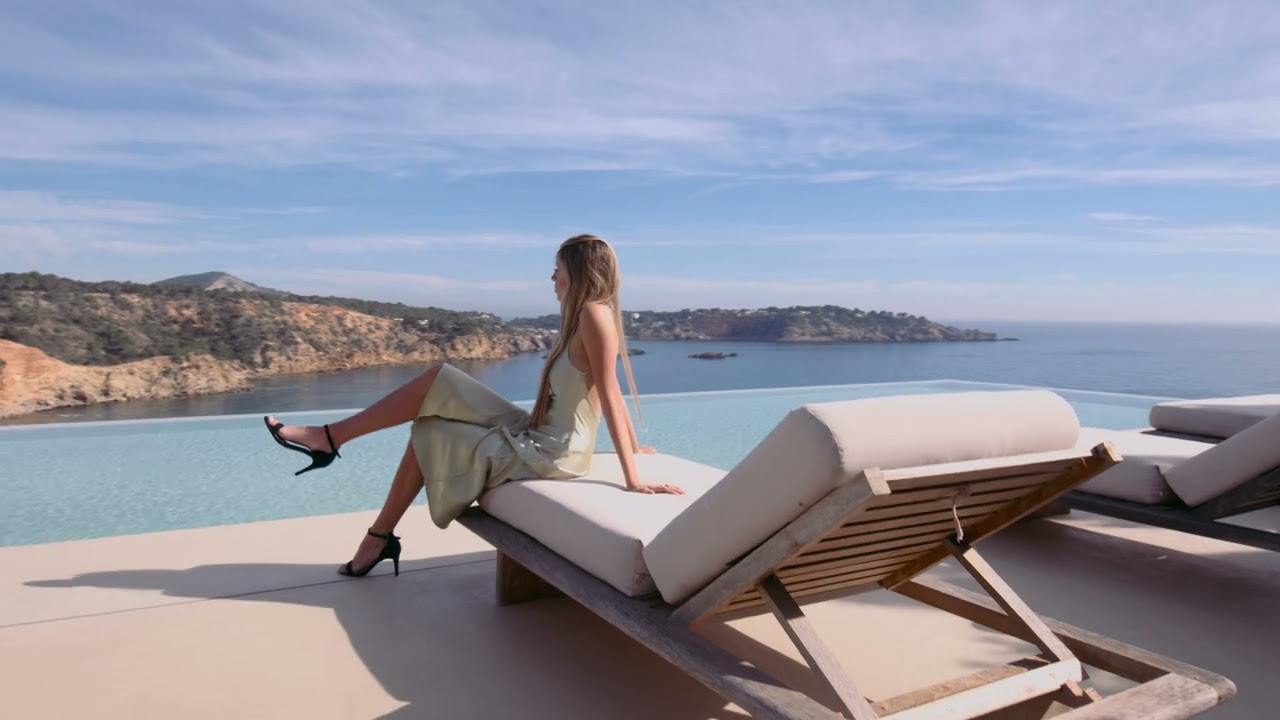 Touring a Stunning Cliffside Mansion Overlooking the Mediterranean sea