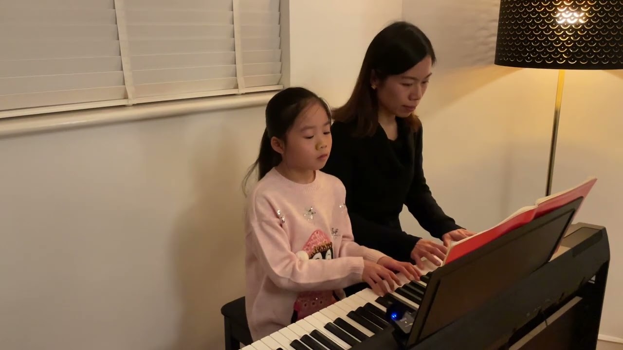Home on the Range | John Thompsons Modern Course For The Piano | Teaching little fingers to play