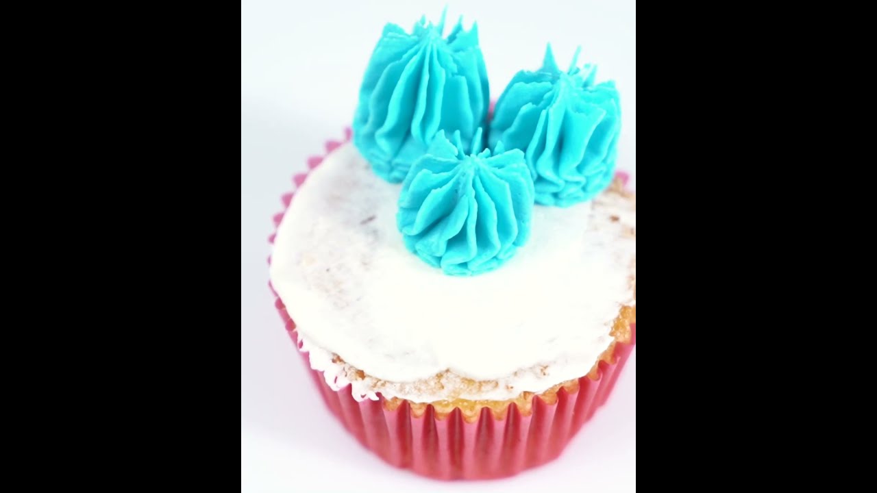 Cupcake Decorating Ideas with Rfaqk Russian Tips