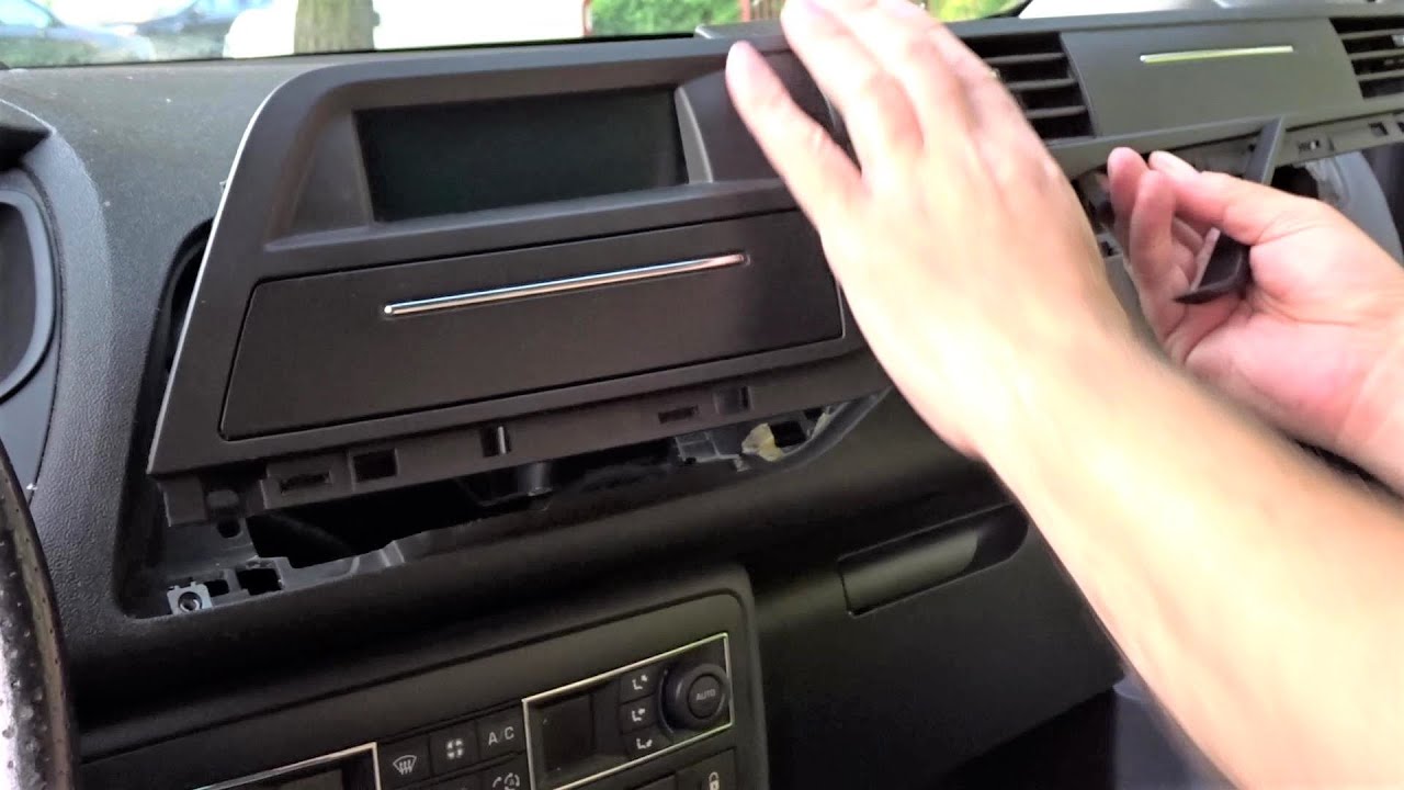 Citroën C5 III (X7). Výměna LCD displeje, Screen Display Replacement