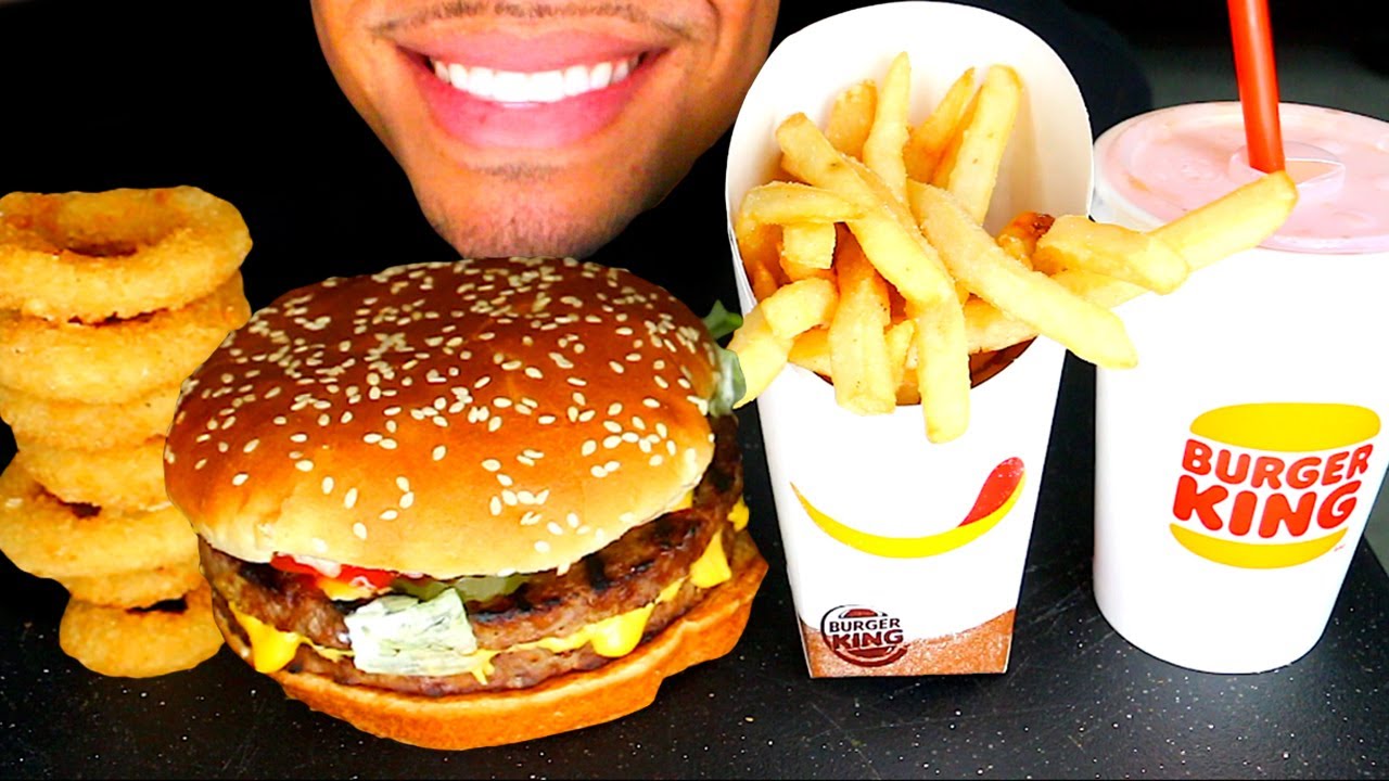 ASMR BURGER KING BIG KING REVIEW CHEESEBURGER ONION RINGS FRIES *TALKING* MUKBANG RELAXING SOUNDS