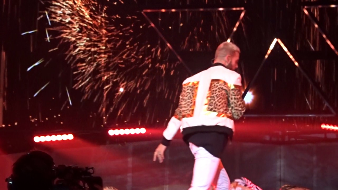M Pokora - Forest National Bruxelles - My Way Tour - Elle me Contrôle - 170317
