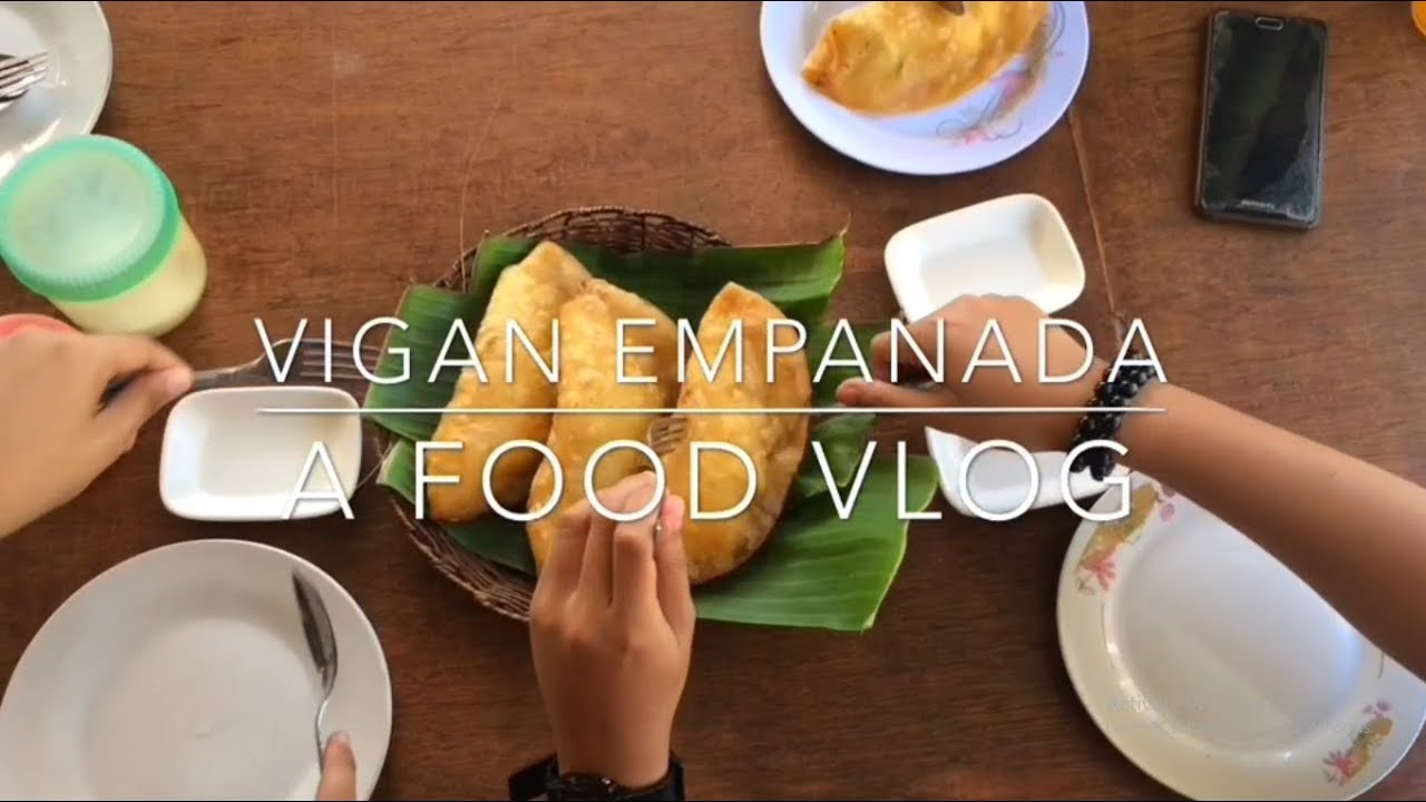 What's the best Empanada in Vigan? │ Vigan Food Vlog