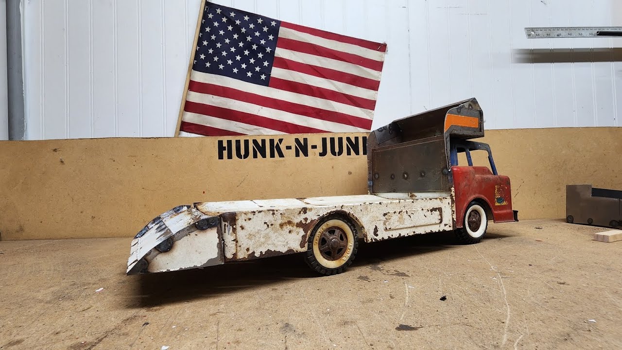 Turning a Nylint Pepsi truck into a car hauler..