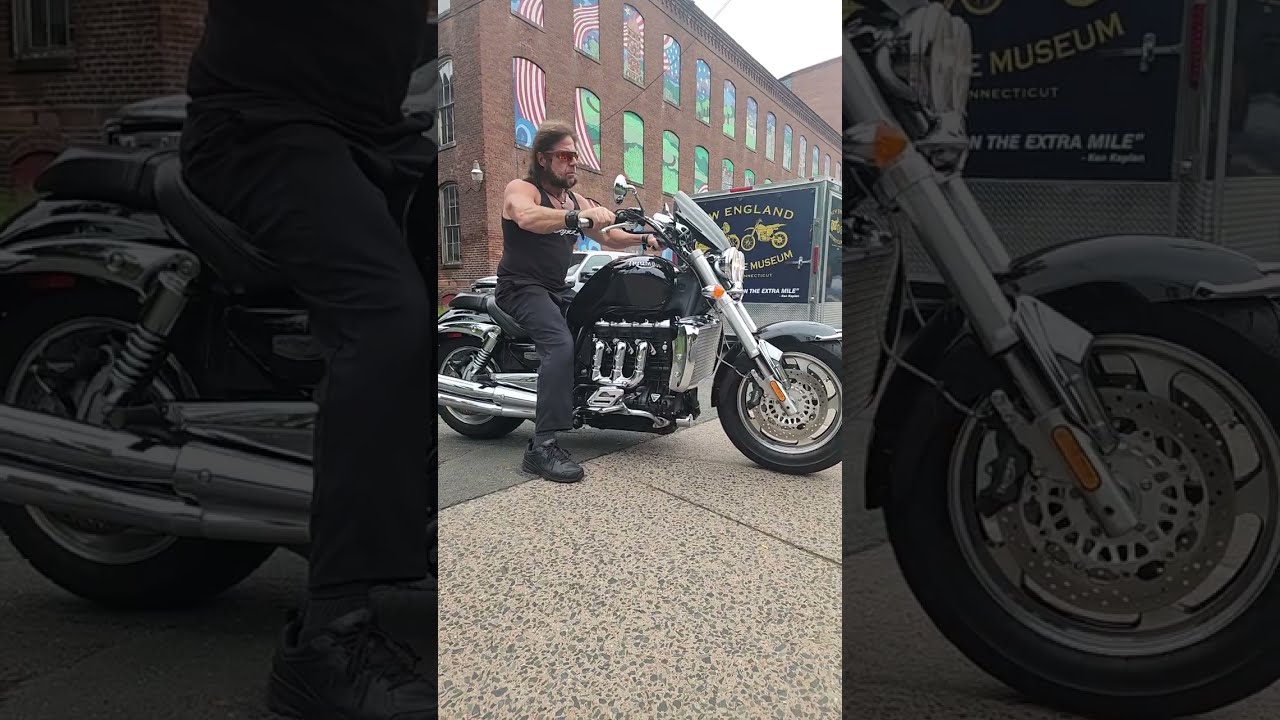 BIG DOG 2300CC TRIUMPH ROCKET III September 12, 2023
