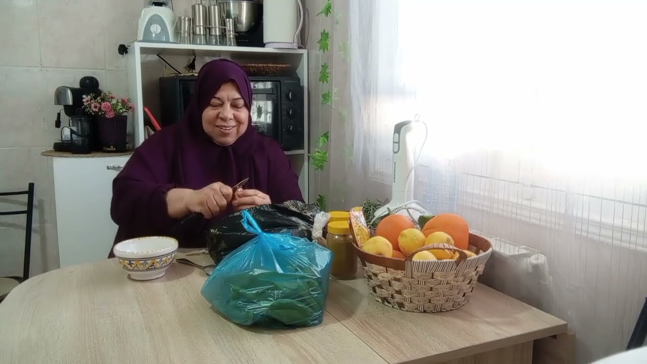 طاولة افطار أول يوم رمضان 2026🌛 اجواء أم تونسية في كوجينتها ✨ عادة كل عام الله لا يقطعلنا عادة