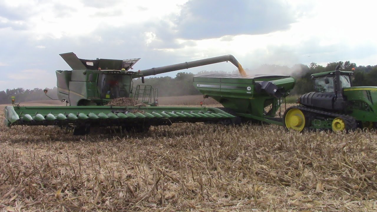 John Deere 24 Row Corn Head