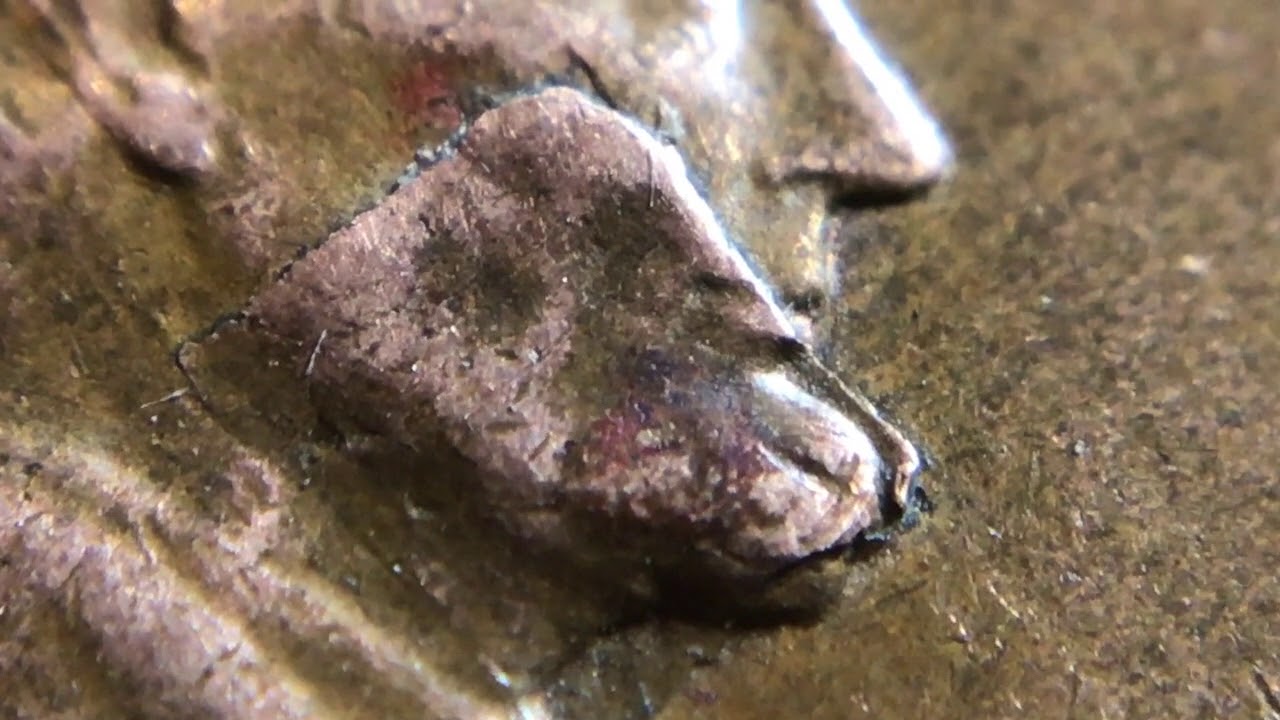 WHAT DID I JUST FIND???!!! Amazing Lamination / Strike-Through Error???! Coin Roll Hunting