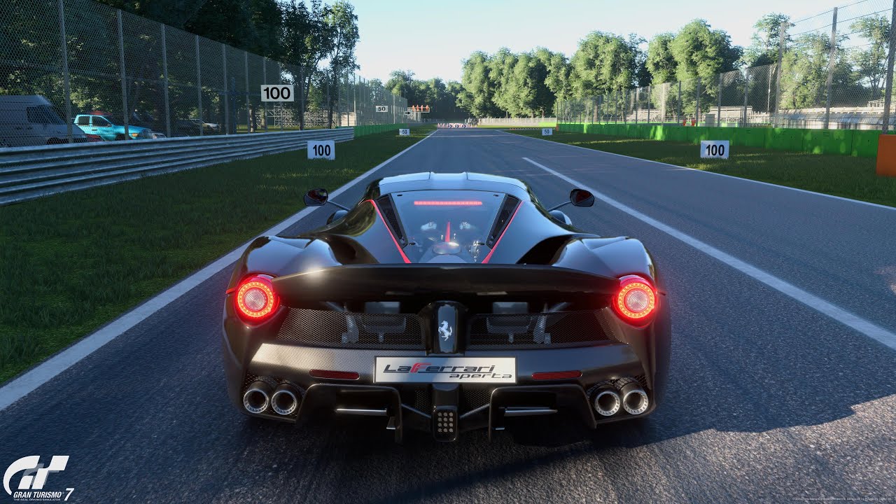 Gran Turismo 7 | Ferrari Laferrari Aperta '16 - Monza Full Course [4K PS5Pro]