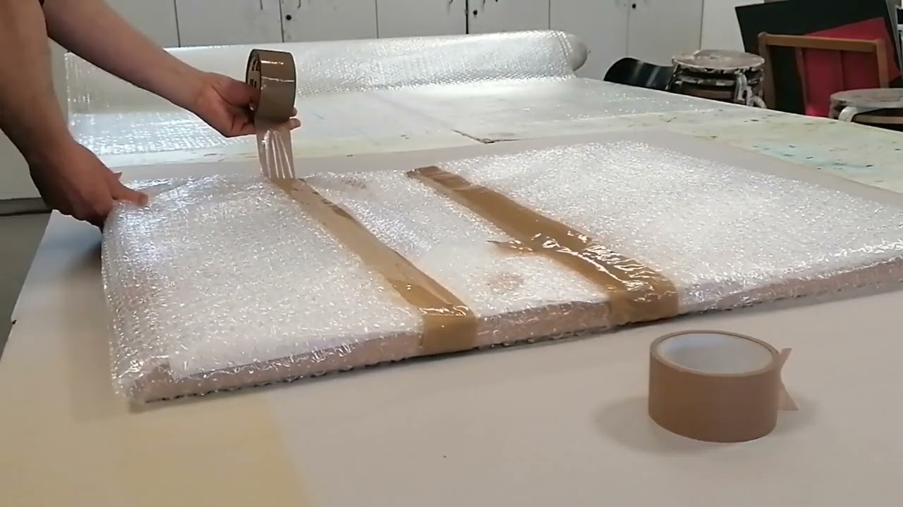 Emballage d'une oeuvre d'art