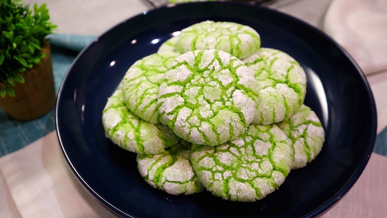 St. Patrick’s Day Crinkle Cookies | No Chill Needed