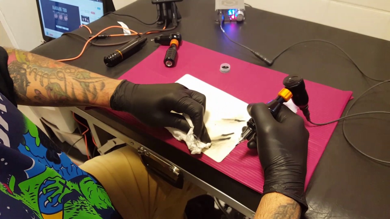 Cheyenne tattoo machine . critical powe supply and nemesis power supply