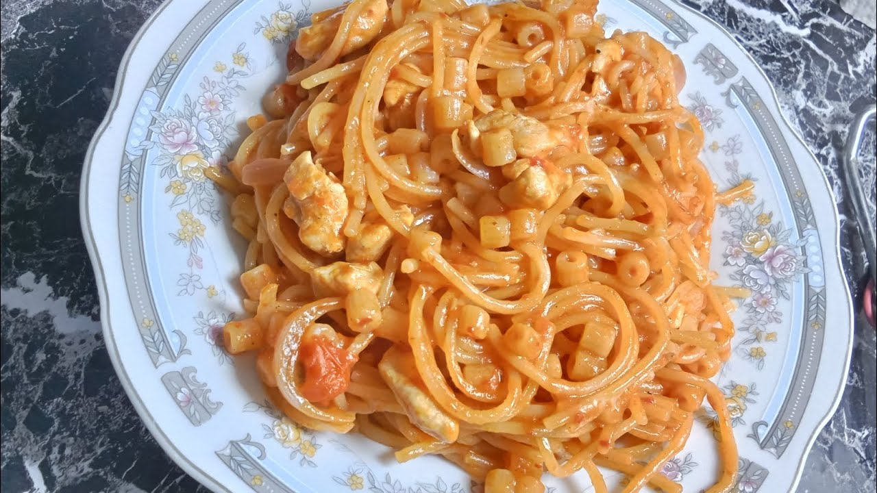 مكرونه بشاورما الدجاج بطعم وريحه تحفه اكله سريعه ولذيذه جدا 🍝#مكرونة_بالفراخ #مكرونة #مكرونه_بالصلصه